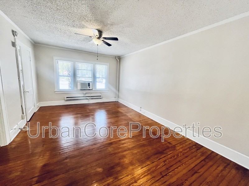 500 5th St N #3 - Photo 3 of 9
