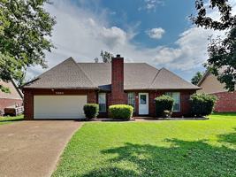 featured image of 5863 Pipers Green Ln