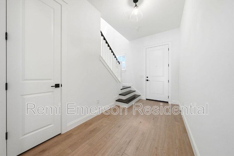 12626 Clear Sapphire Dr - Photo 3 of 30
