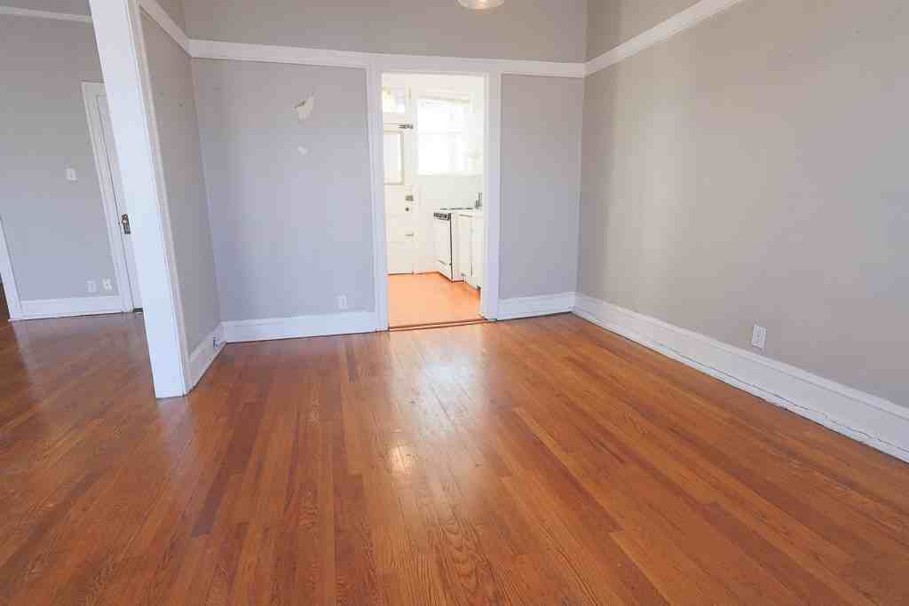 639 W Cornelia Ave #3N - Photo 6 of 19