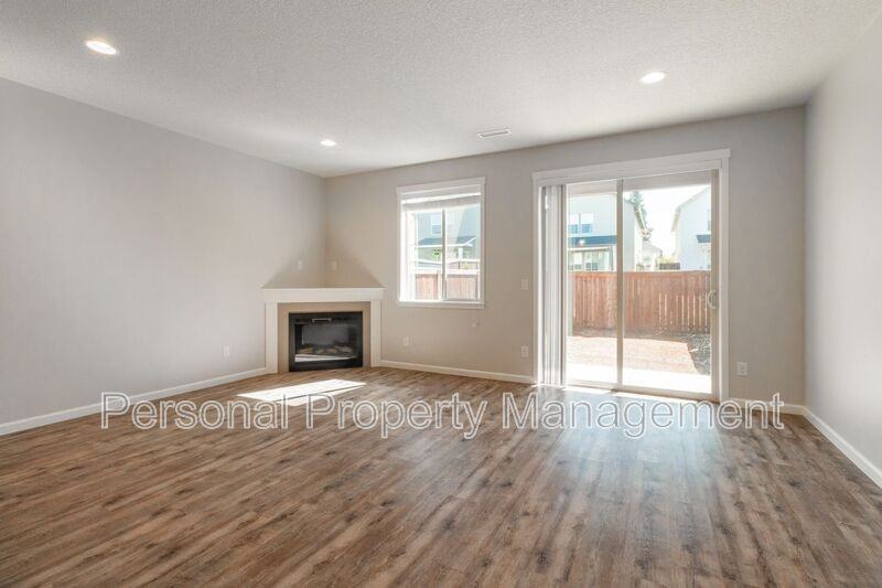 5705 Ne 59th Way - Photo 6 of 23