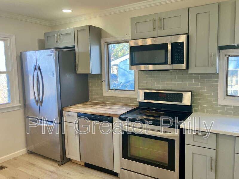 1523 W Cheltenham Ave - Photo 2 of 3