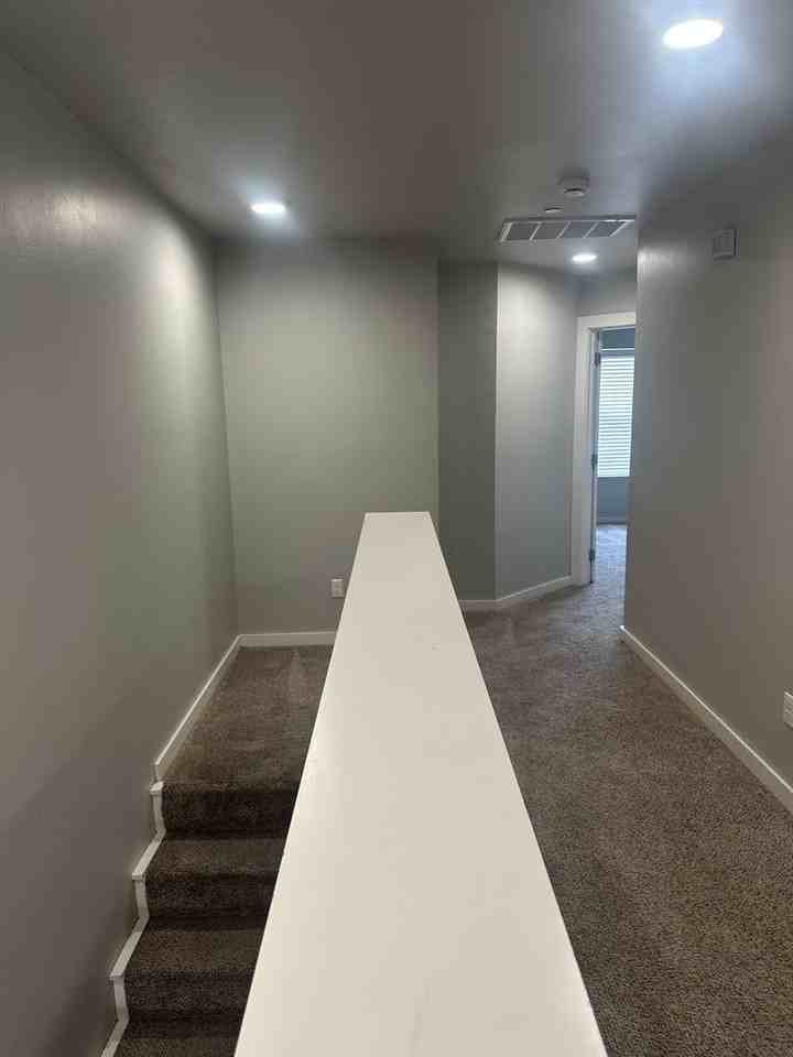 736 Sw 14th St - Photo 2 of 23