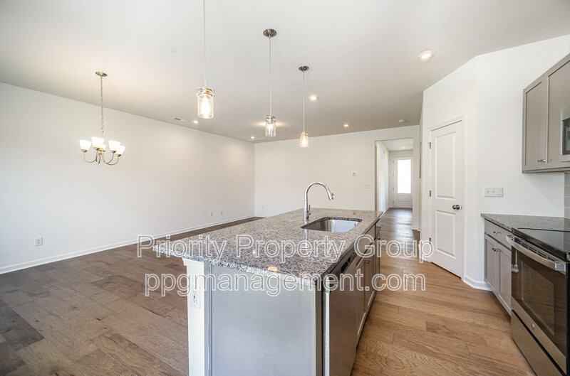 9213 Widden Way - Photo 7 of 27