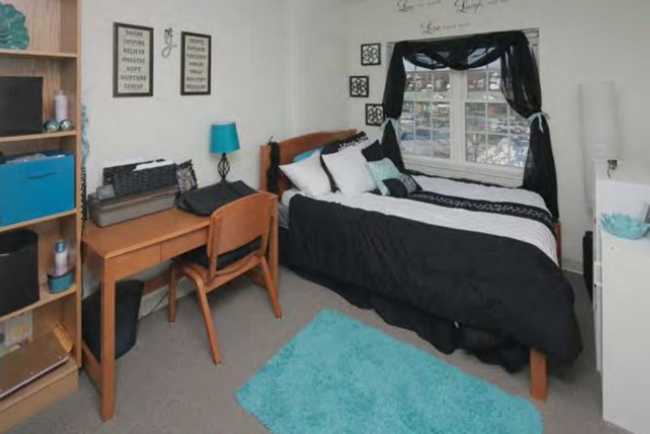 Arcadia Apartments - Photo 5 of 9