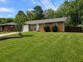 837 Parkstone Dr - Photo 1 of 1