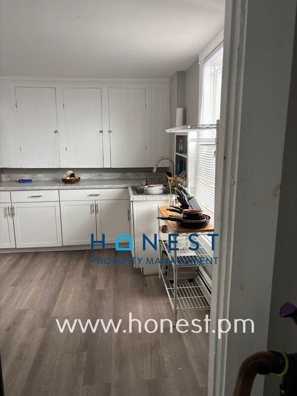 9 Maple St #4 - Photo 2 of 10