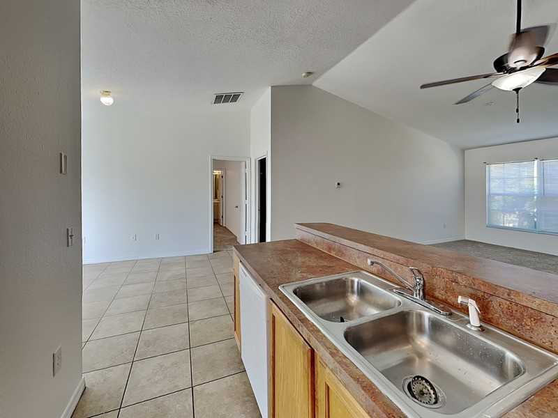 1406 Orlando Pl - Photo 5 of 18