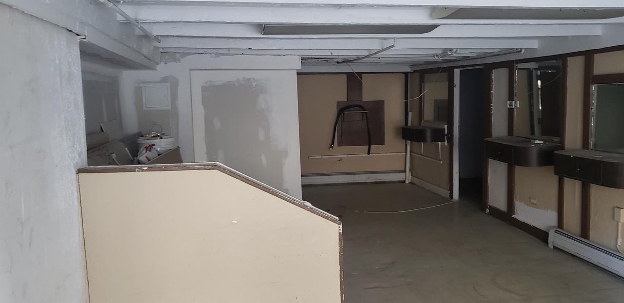 Behrends Court - Commerical - Photo 6 of 17