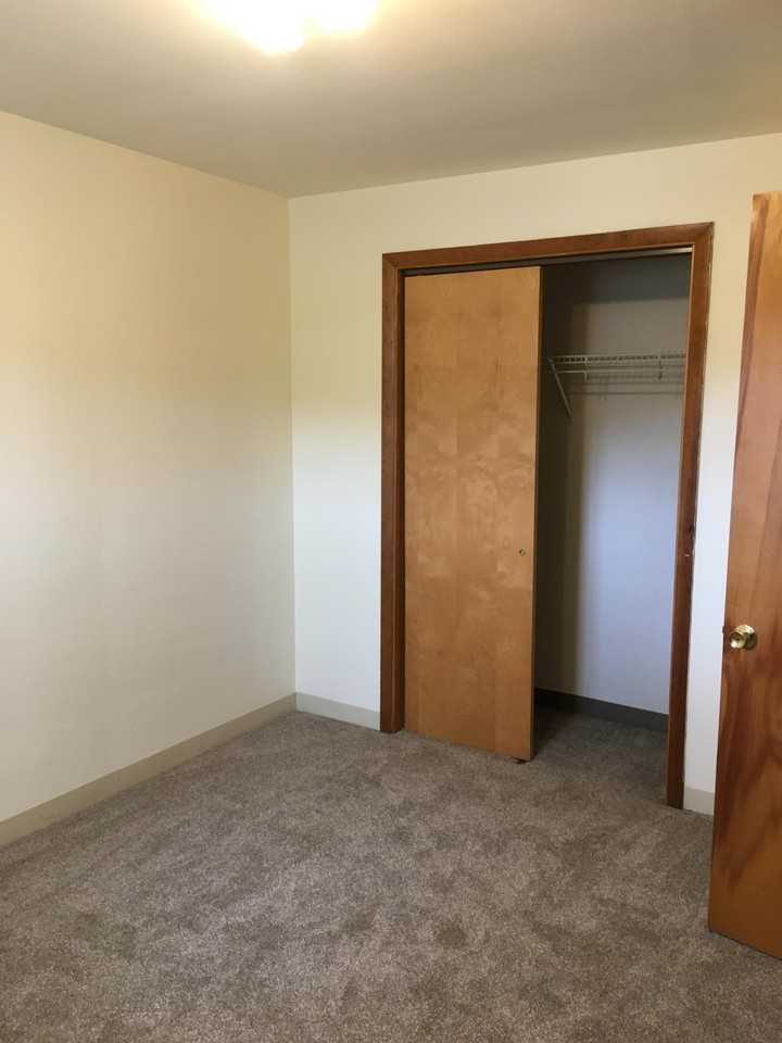 100 3rd Avenue - Photo 6 of 25