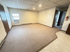 featured image of 904 N Main St