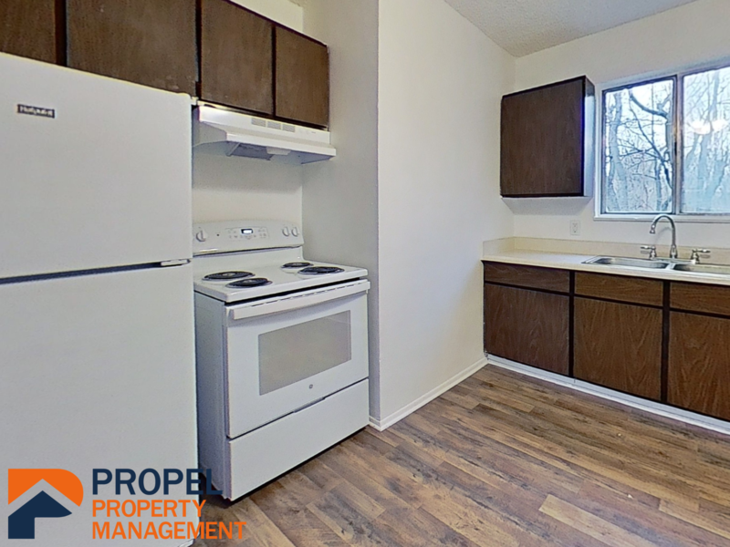 5672 Howe Rd - Photo 3 of 7
