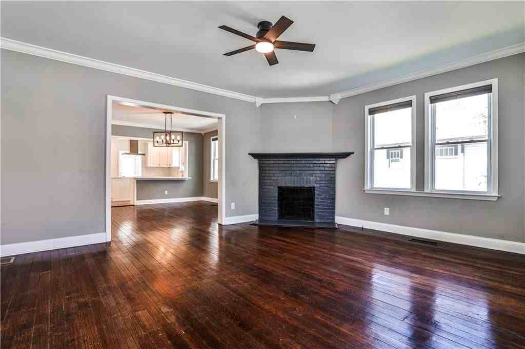 220 Mayson Ave Ne - Photo 6 of 27