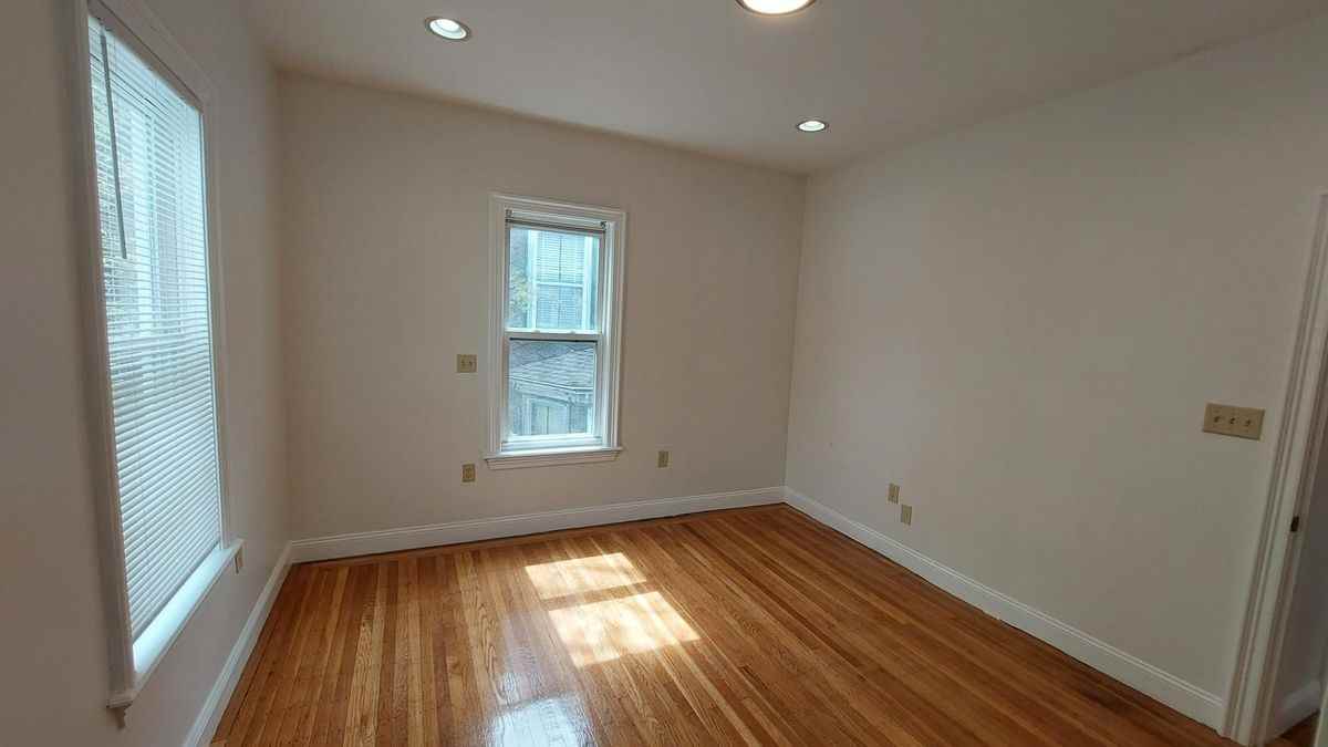 167 King St - Photo 6 of 9