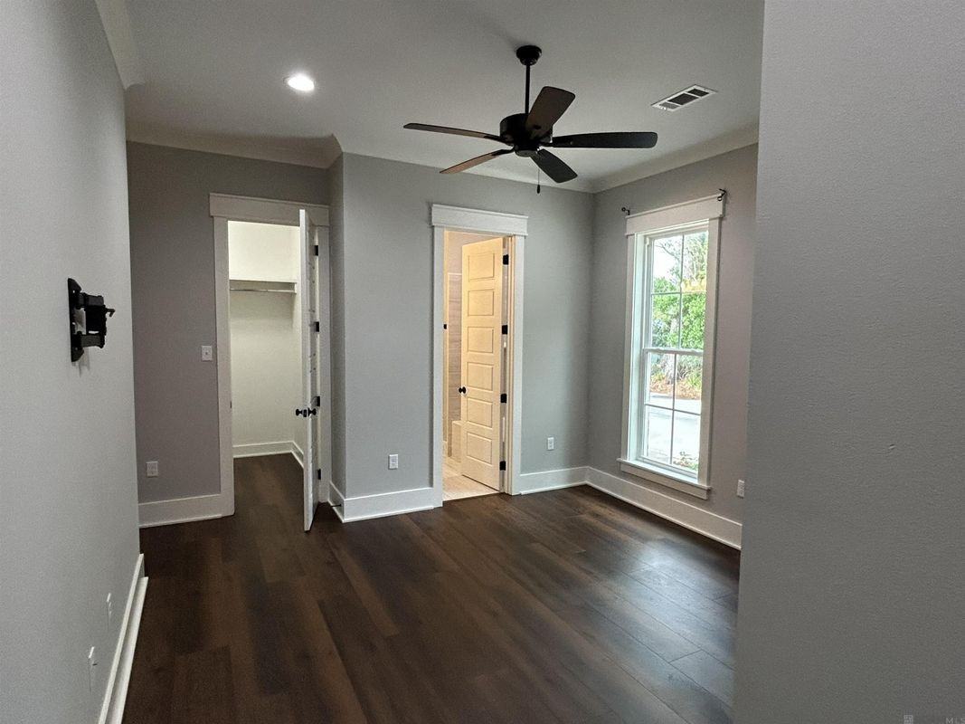 5704 Goodwood Crossing Ln - Photo 4 of 7