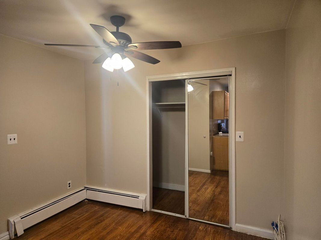 2999 Young Ave - Photo 5 of 7