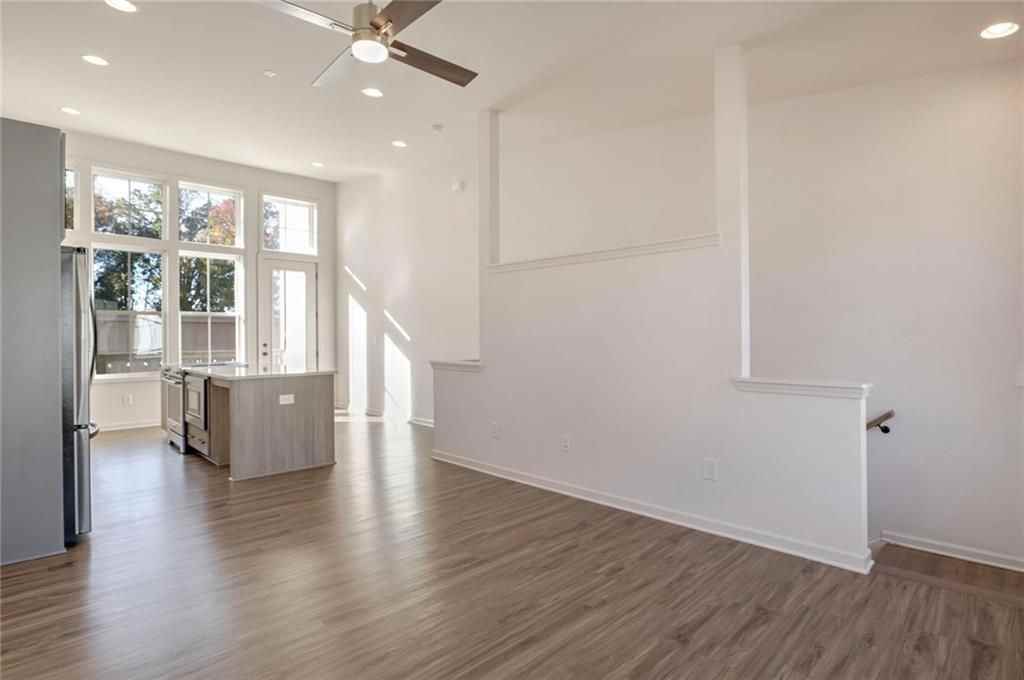 906 Brees Ct - Photo 6 of 37