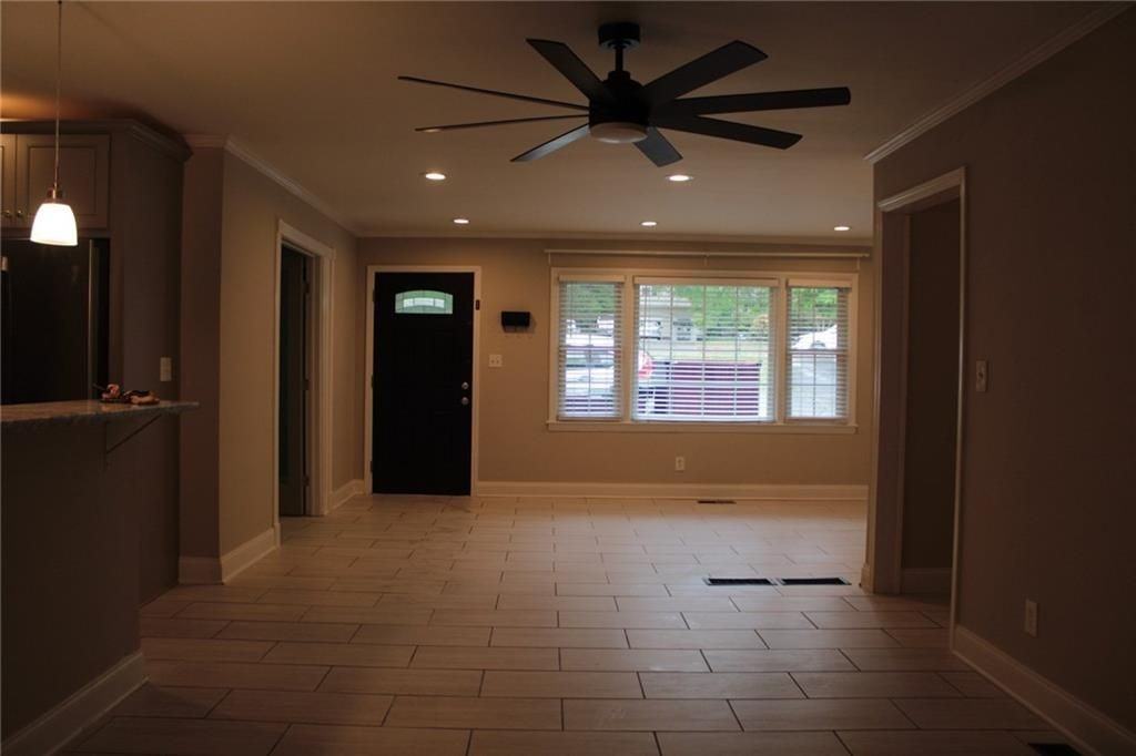 4679 Chamblee Tucker Rd - Photo 4 of 22