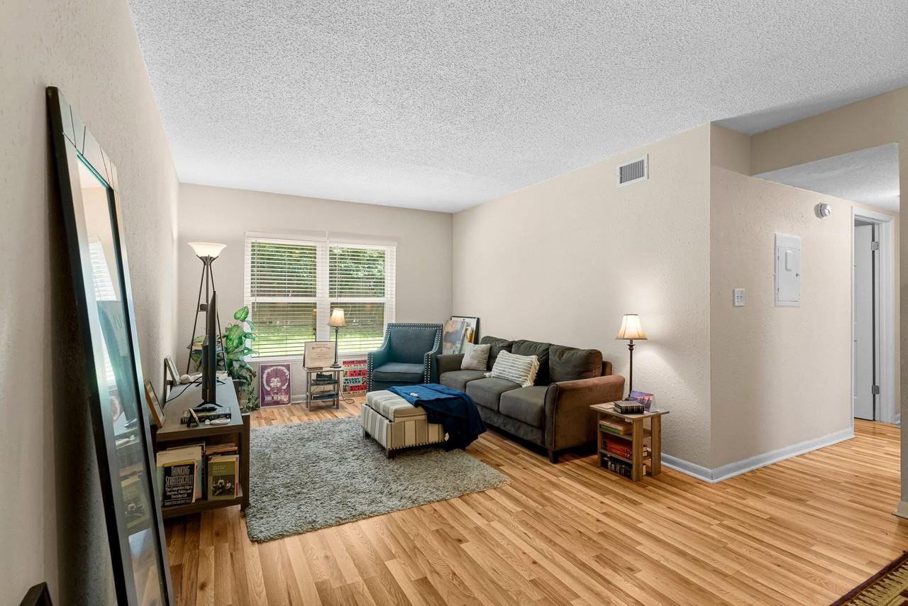 Deerwood Lane - Photo 3 of 11