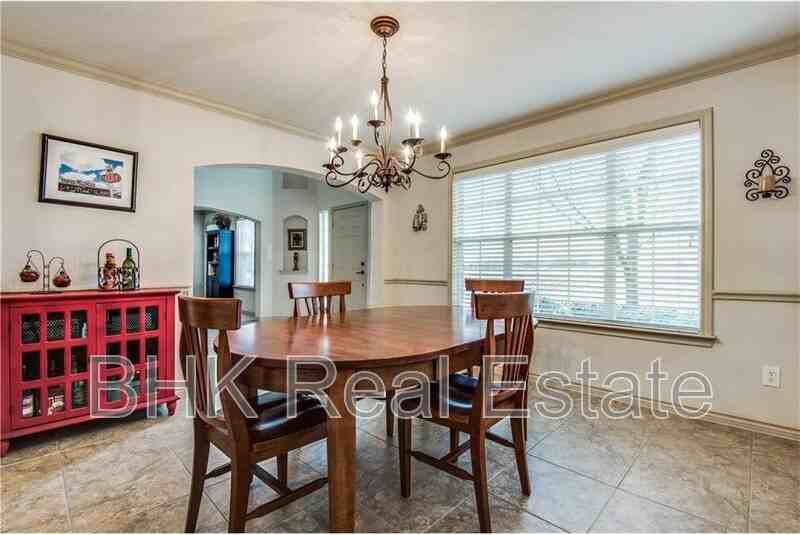 11861 Tyler Dr - Photo 4 of 23