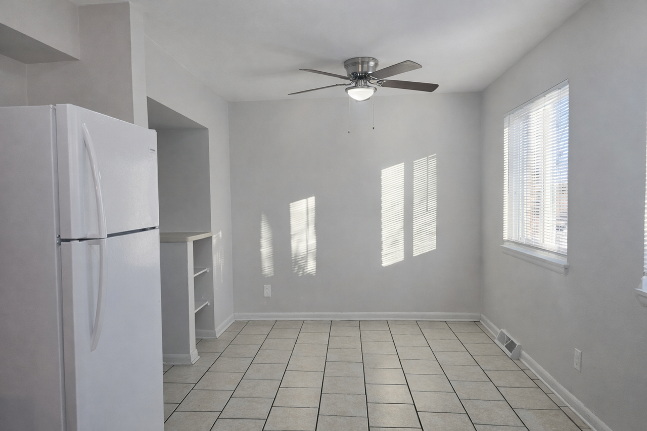 Woods Edge Townhomes - Photo 4 of 31
