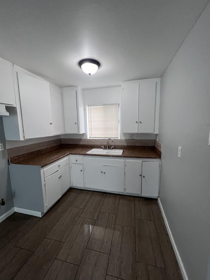 Great Architech, LLC / 1241 - Photo 2 of 3