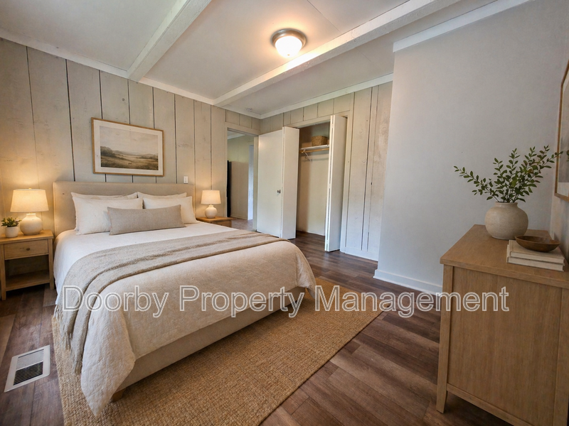 106 Champion Rd - Photo 3 of 11