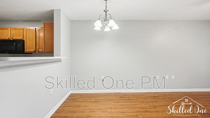 1380 Heritage Pointe Driveunit - Photo 7 of 19
