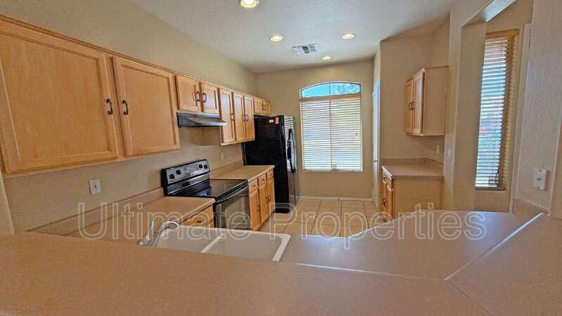 7324 W Globe Ave - Photo 7 of 19