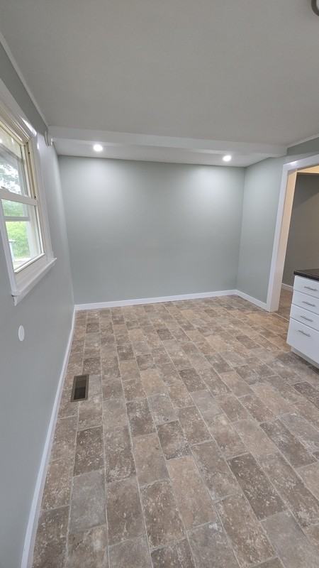 160 Ralley Rd - Photo 2 of 14