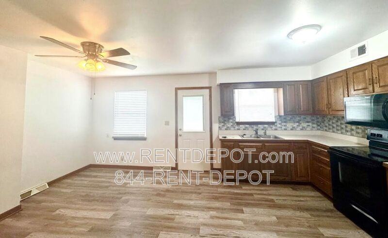 306 Bob Court Dr - Photo 4 of 13