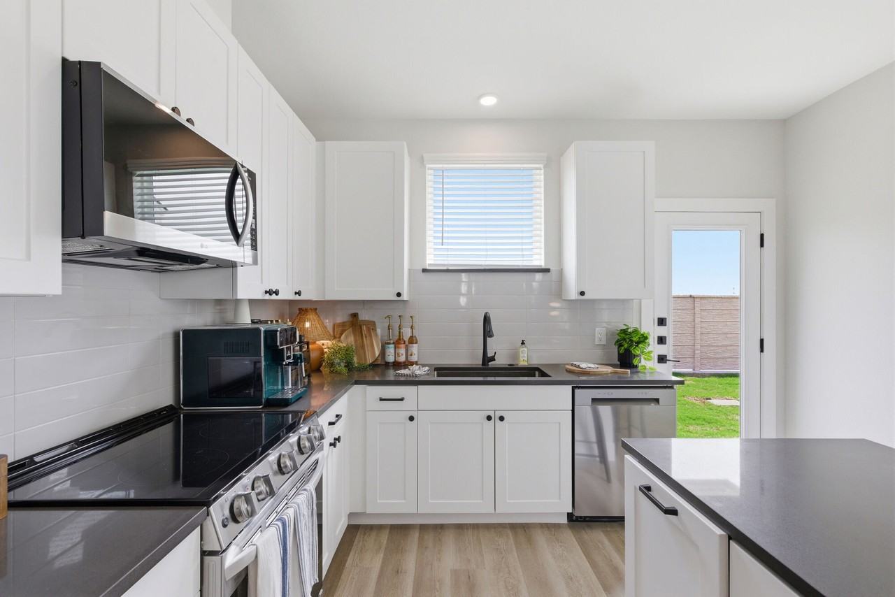 HARMON Melissa by Crescent Communities - Photo 2 of 29