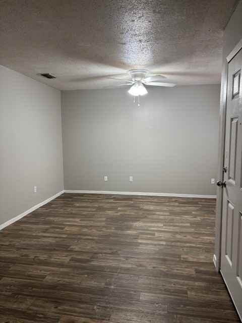 Carroll Lane Apartments - Photo 3 of 38
