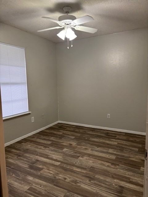 Carroll Lane Apartments - Photo 7 of 38