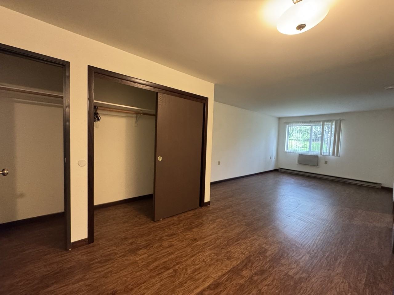 121 Colonial Drive - Photo 7 of 14
