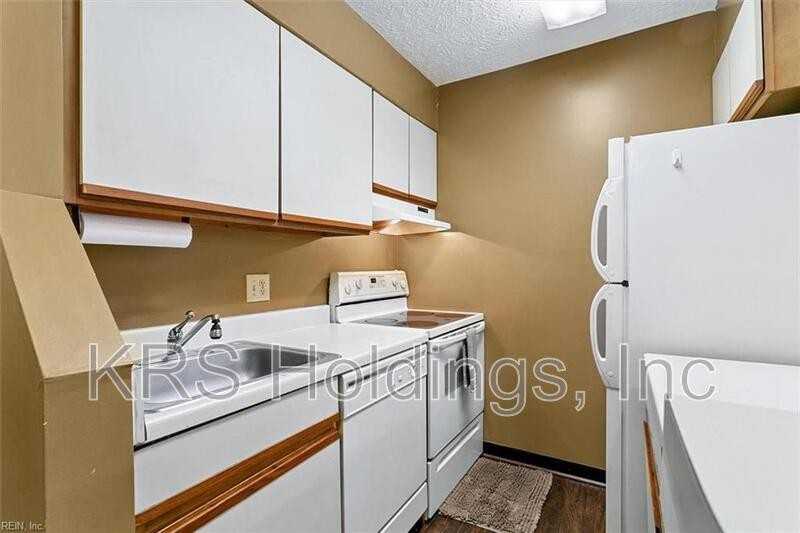 126 Wells Ct - Photo 6 of 11