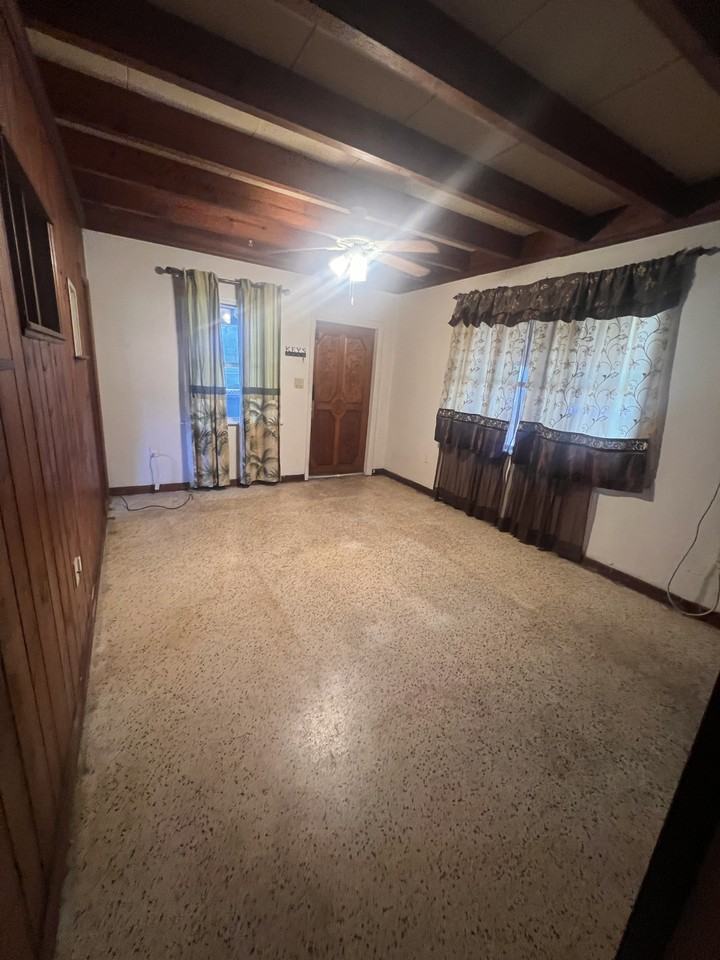 356 Palm Avenue - Photo 3 of 20