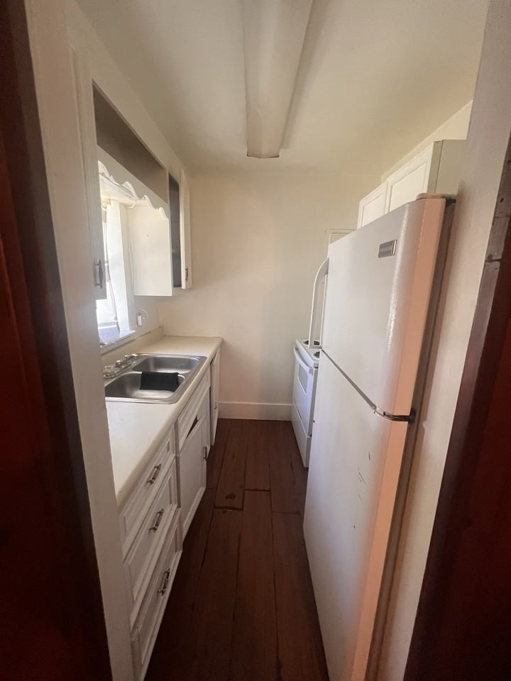 356 Palm Avenue - Photo 4 of 20