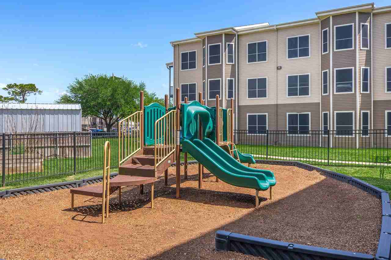 Concord at Allendale Apartments - Photo 6 of 33