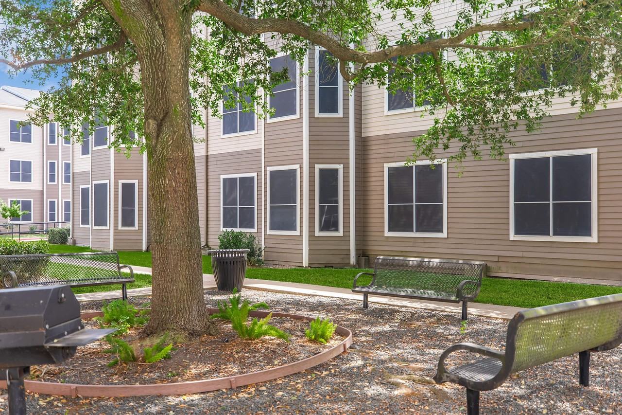 Concord at Allendale Apartments - Photo 7 of 33