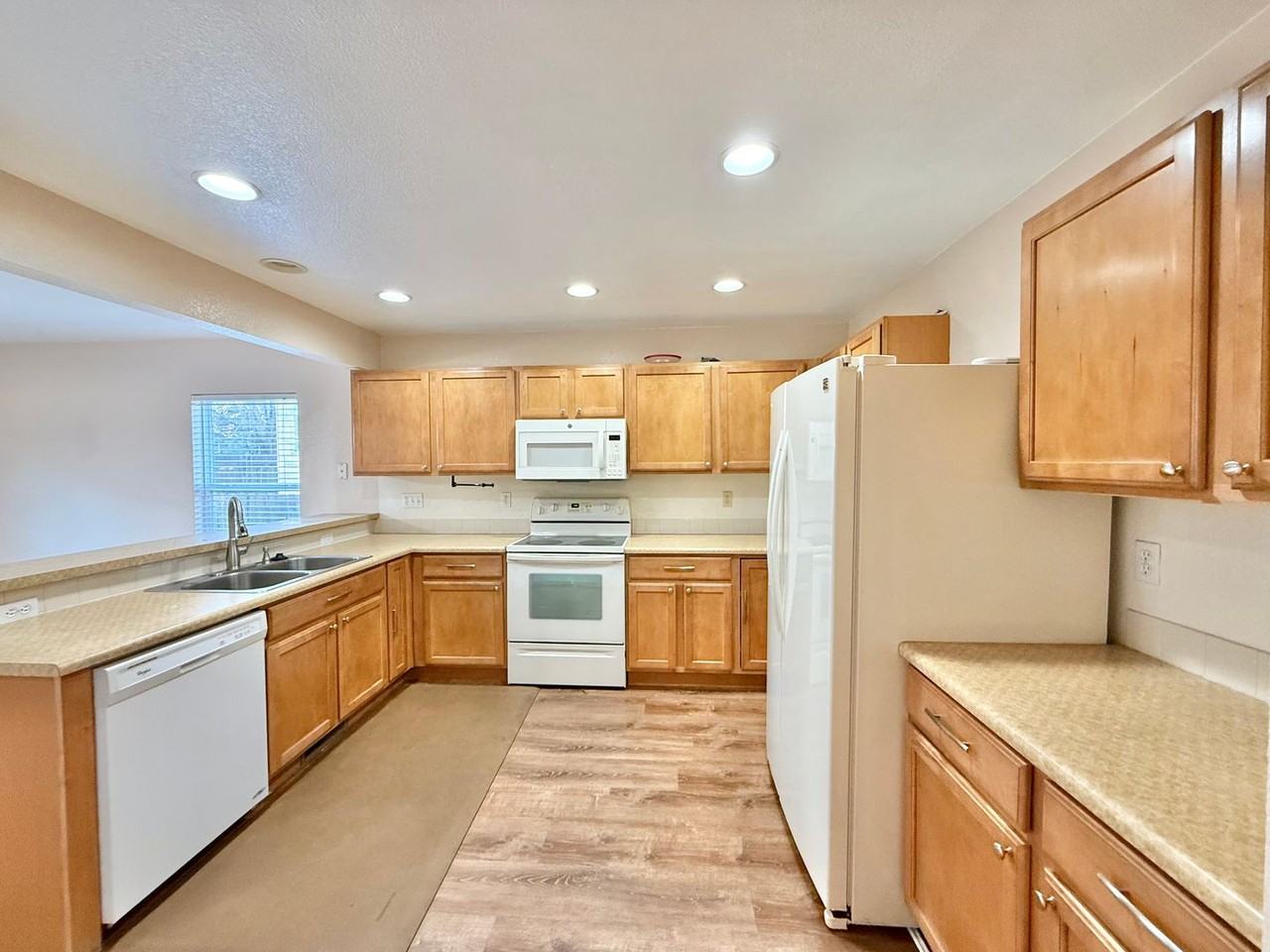 5229 Sternward Way - Photo 2 of 13