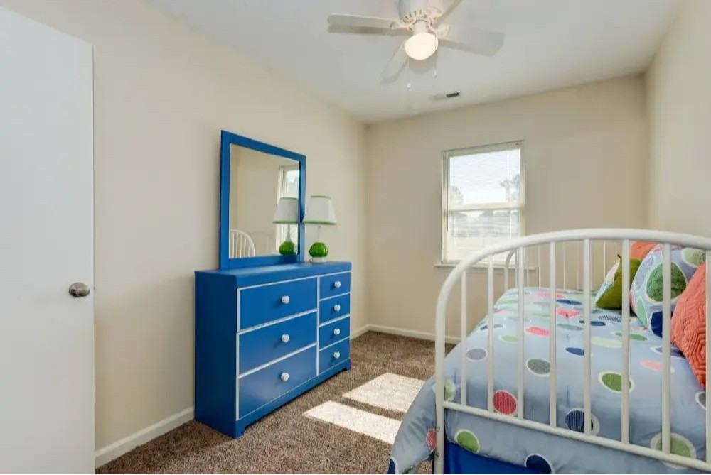 3030 Adams Boulevard - Photo 6 of 20