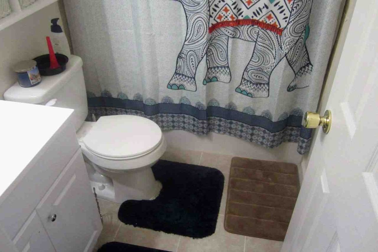 7525 Albemarle Dr #7525 - Photo 6 of 9