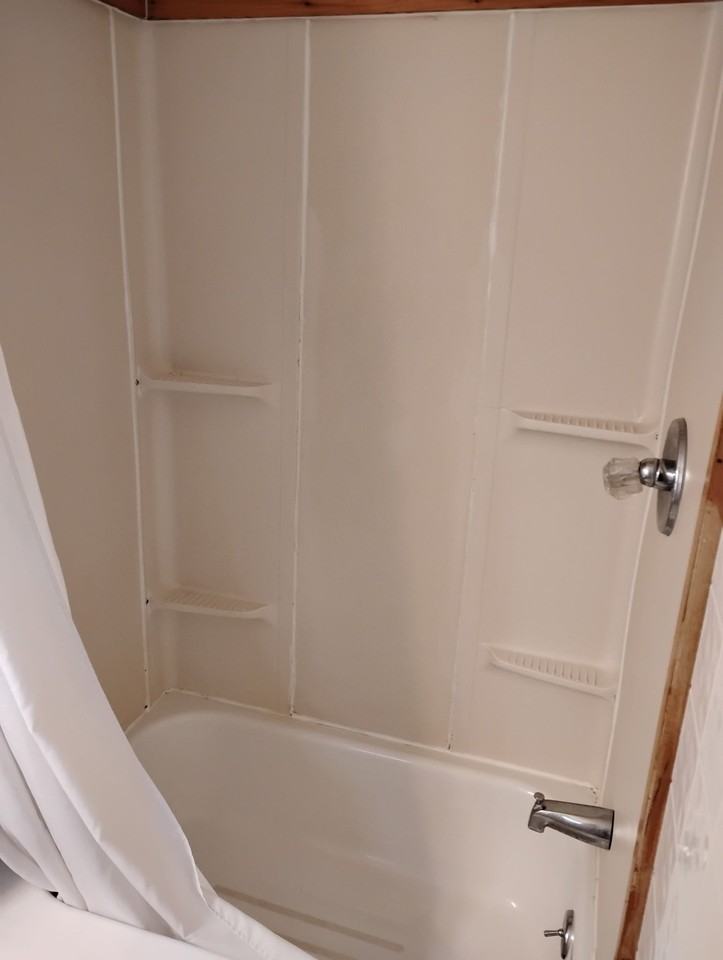 Ellsworth Suites - Photo 5 of 19