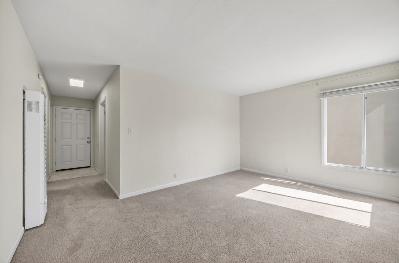1866 Dwight Way - Photo 3 of 10