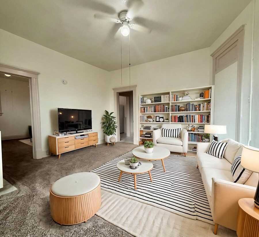 207 MIDWAY AVE - Photo 2 of 2