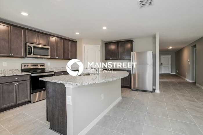 1377 Brenway Dr - Photo 5 of 16