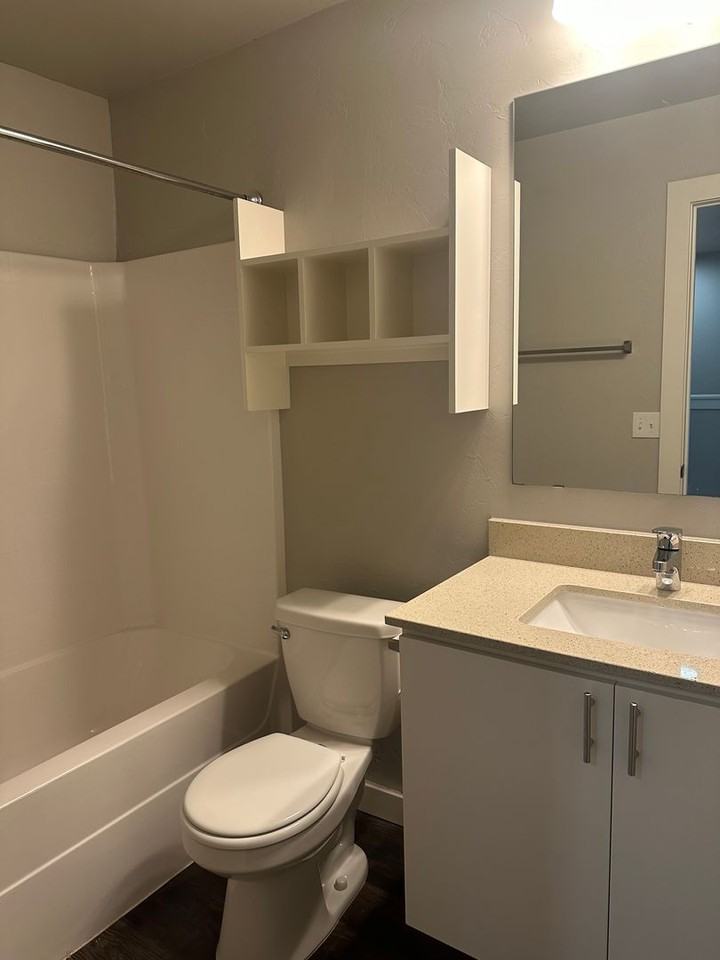 732 Sw 14th St #732-14 - Photo 3 of 23