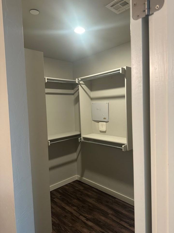 732 Sw 14th St #732-14 - Photo 5 of 23
