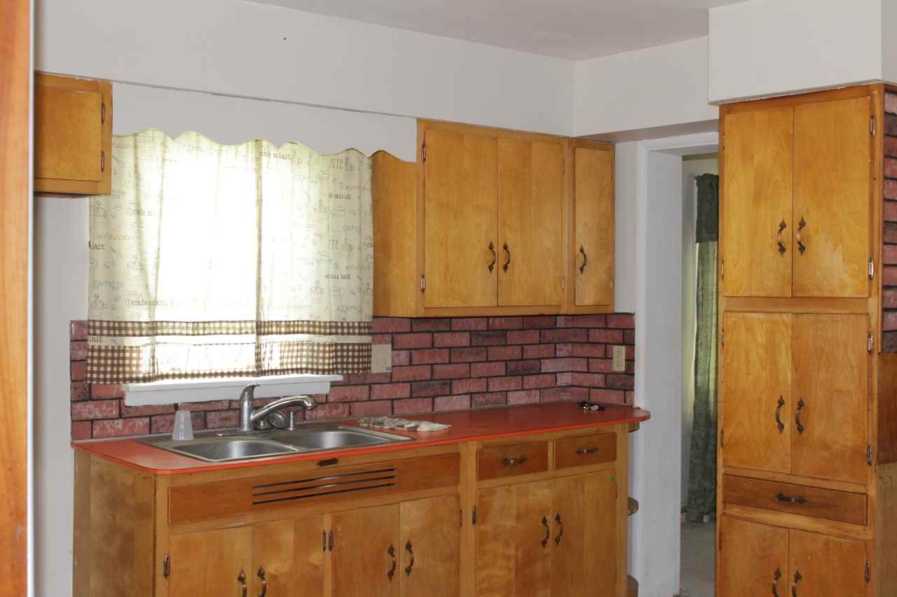 616 Washington Ave - Photo 3 of 7